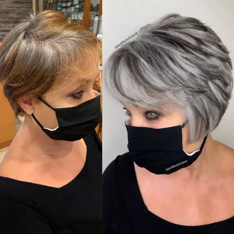 top idées de coupe de cheveux court femme 60 ans avec mèches grises