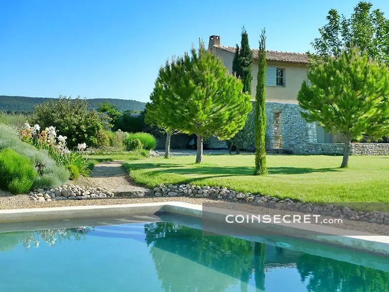 Location de vacances avec piscine privée à Aix-en-Provence