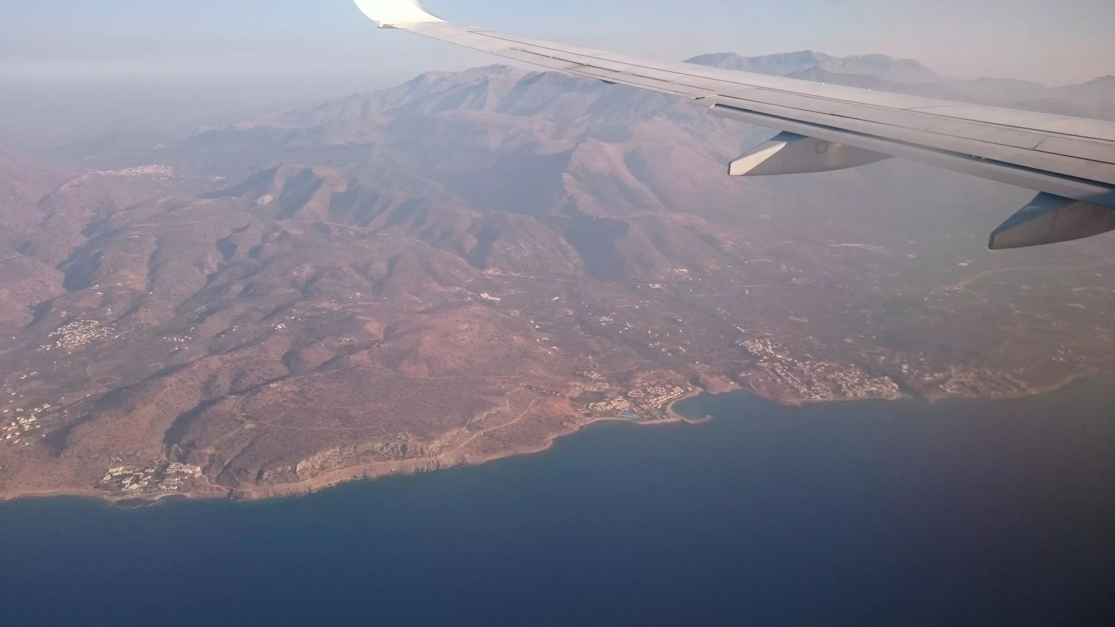 Côte nord de la Crète en vue !
